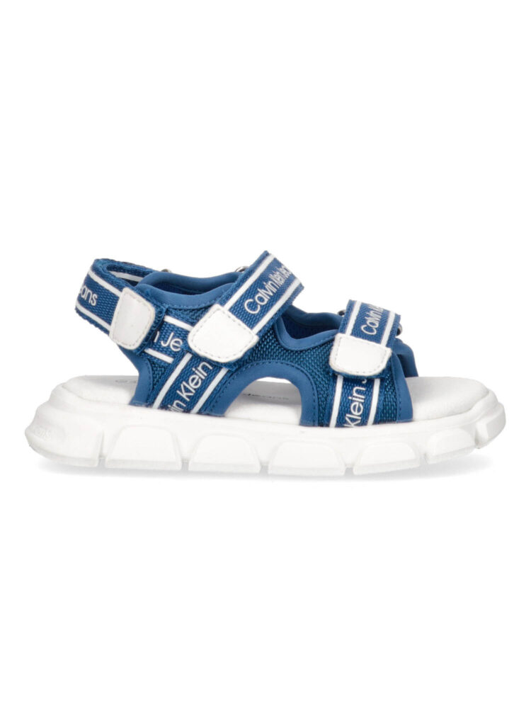 Sandałki chłopięce Calvin Klein Jeans V1B2-80146-02118226 niebieski