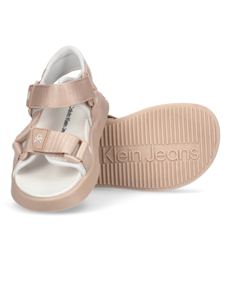 Sandałki dziewczęce Calvin Klein Jeans V3A2-80210-0034X134 różowy